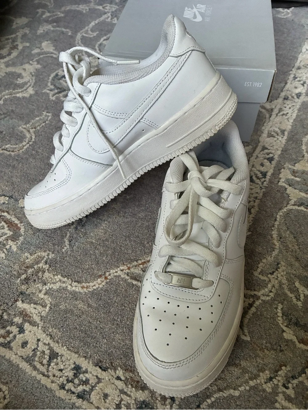 Nike White Low-Top Leather Sneakers